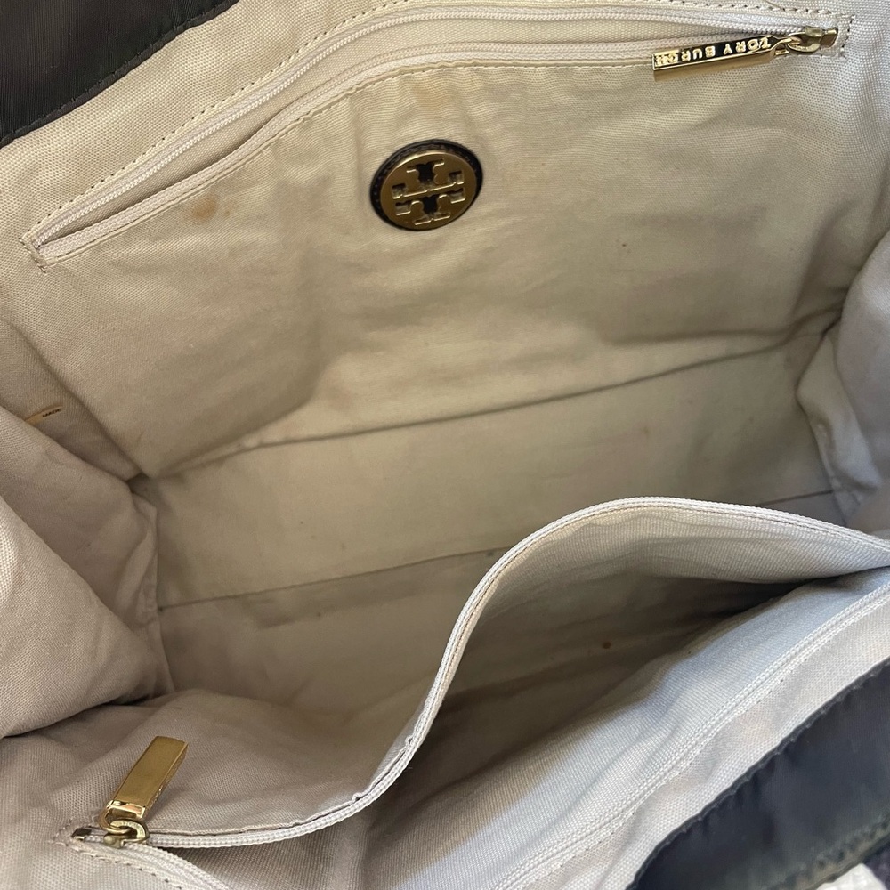 Tory Burch Glossy Black Tote - Picture 5 of 8